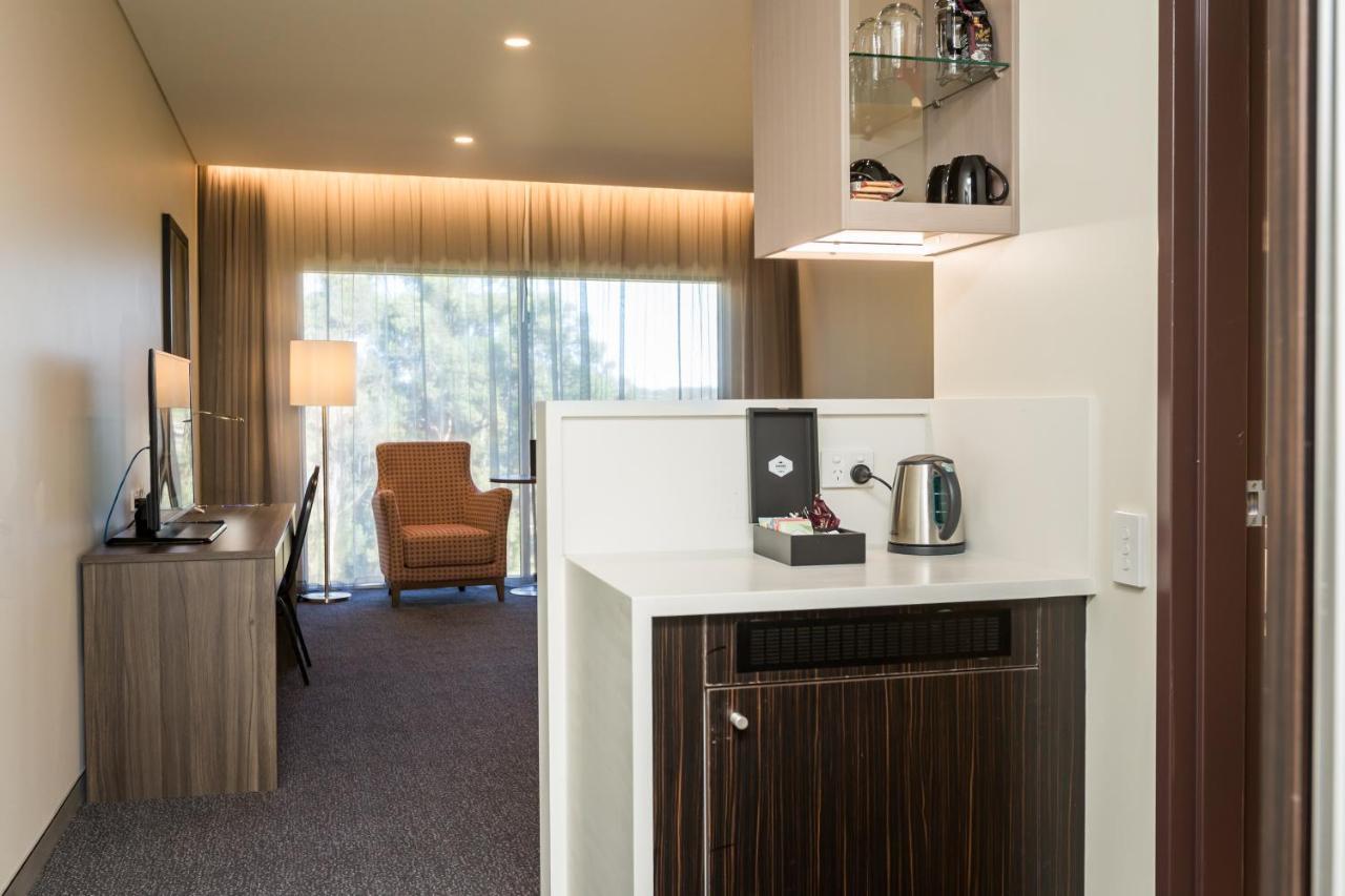 Alexandra Hills Hotel Cleveland Zewnętrze zdjęcie
